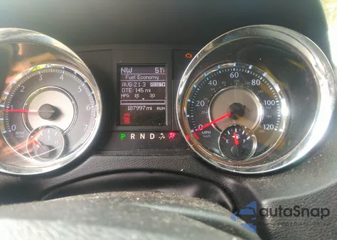 2013 Chrysler Town & Country Touring from USA, damaged, VIN 2C4RC1BG4DR637807